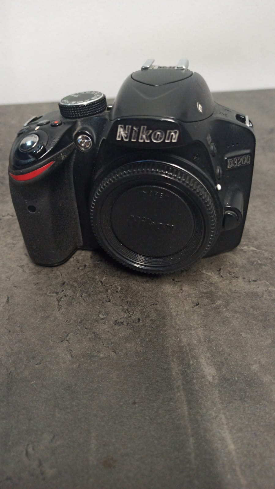 Зеркальный фотоаппарат Nikon D3200  (04111) + акб в магазине RentaPhoto.Store