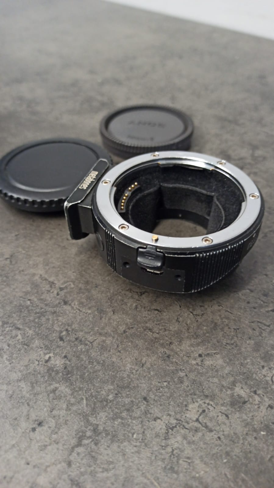 Адаптер Sony NEX- Canon Metabones Smart Mark IV sn: A1014036379  в магазине RentaPhoto.Store